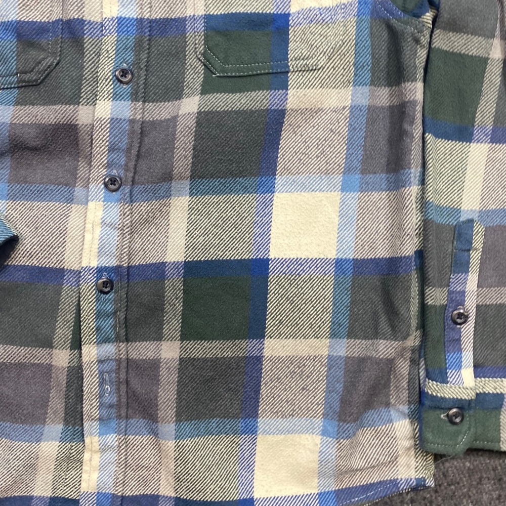 Orvis Flannel Shirt Sz M Mens Green Blue Plaid Gorpcore Outdoor Heavyweight Top - Picture 2 of 8